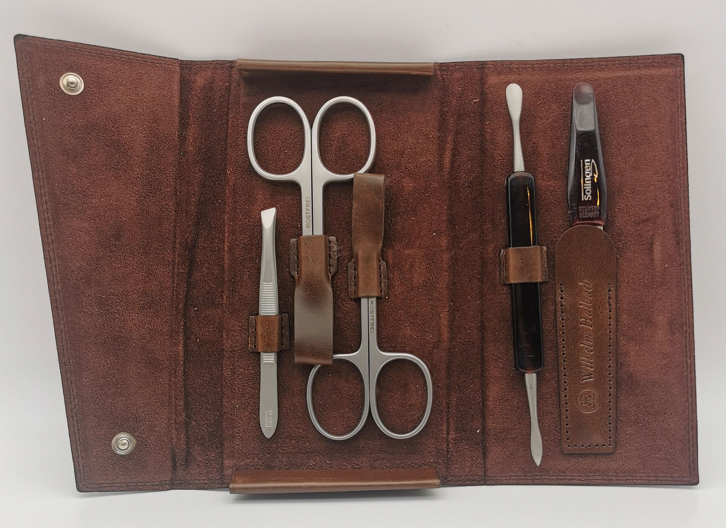 Halbach Nageletui 5tlg. braun