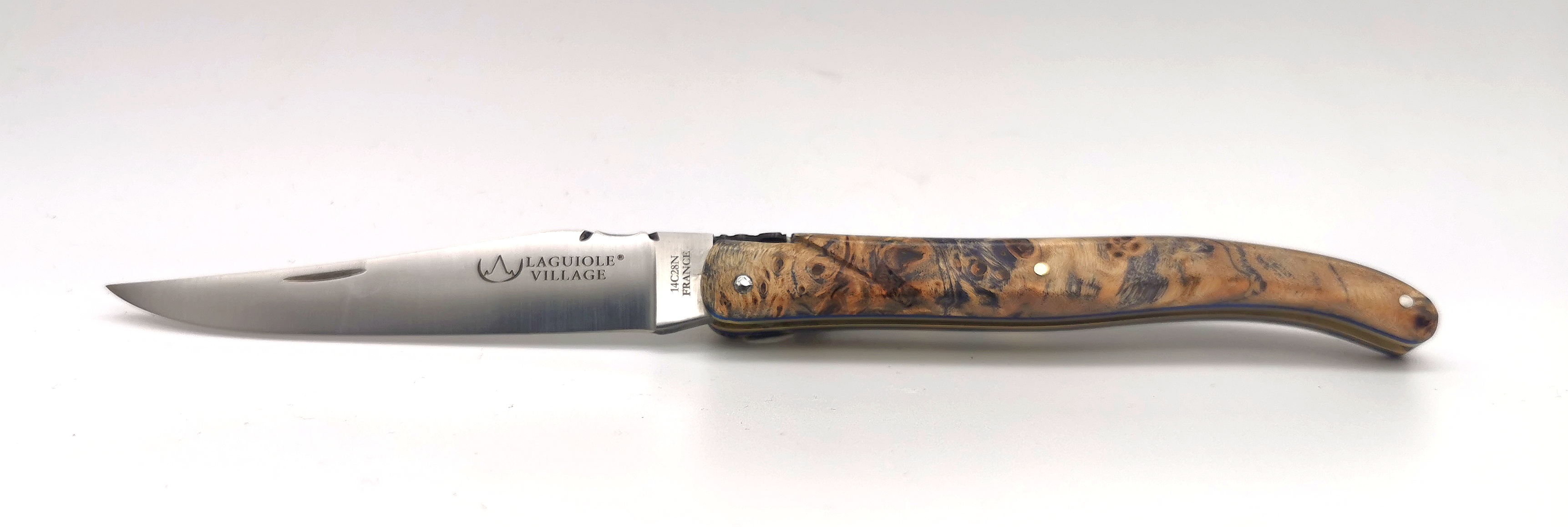 Laguiole Village 12cm gefärbte Pappel braun-blau